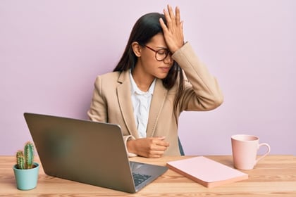 Vrouw is aansprakelijk voor fout bij haar klant