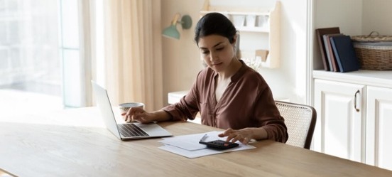 Zzp’er berekent hoe zij na de afschaffing van de FOR pensioen kan opbouwen
