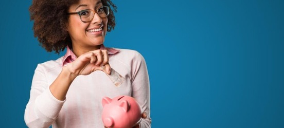 Zzp’er zet geld opzij voor haar pensioen na de nieuwe pensioenwet